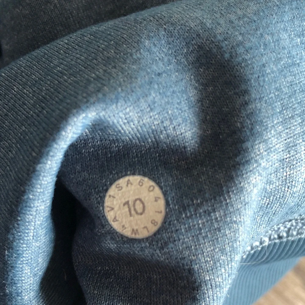 Lululemon Dance Studio Jacket Rib Sleeve Reversible Petrol Blue 10 Hoodie